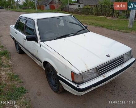 Білий Тойота Камрі, об'ємом двигуна 1.8 л та пробігом 350 тис. км за 700 $, фото 5 на Automoto.ua