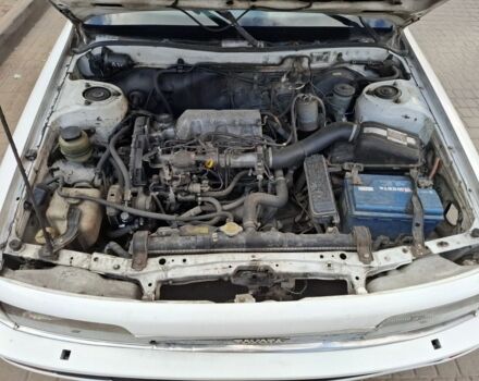 Белый Тойота Камри, объемом двигателя 2 л и пробегом 315 тыс. км за 1100 $, фото 16 на Automoto.ua