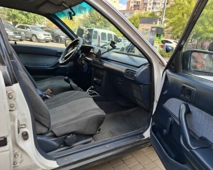 Белый Тойота Камри, объемом двигателя 2 л и пробегом 315 тыс. км за 1100 $, фото 10 на Automoto.ua