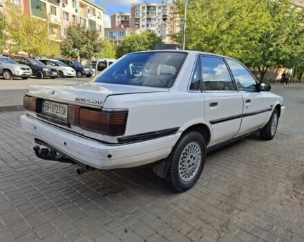 Белый Тойота Камри, объемом двигателя 2 л и пробегом 315 тыс. км за 1100 $, фото 4 на Automoto.ua