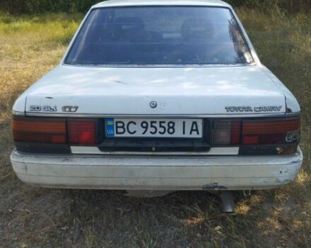 Білий Тойота Камрі, об'ємом двигуна 2 л та пробігом 234 тис. км за 357 $, фото 2 на Automoto.ua