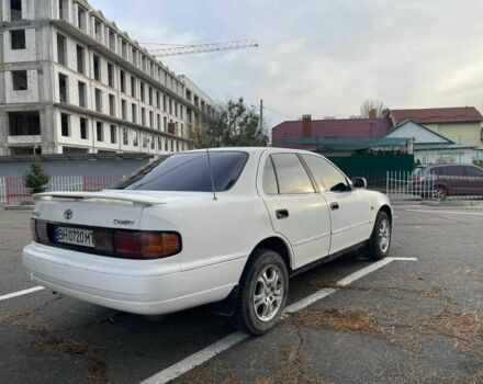 Белый Тойота Камри, объемом двигателя 2.2 л и пробегом 550 тыс. км за 2200 $, фото 3 на Automoto.ua