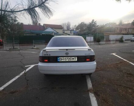 Белый Тойота Камри, объемом двигателя 2.2 л и пробегом 550 тыс. км за 2200 $, фото 11 на Automoto.ua