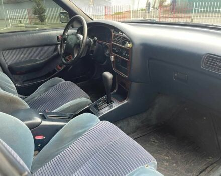 Белый Тойота Камри, объемом двигателя 2.2 л и пробегом 550 тыс. км за 2200 $, фото 4 на Automoto.ua