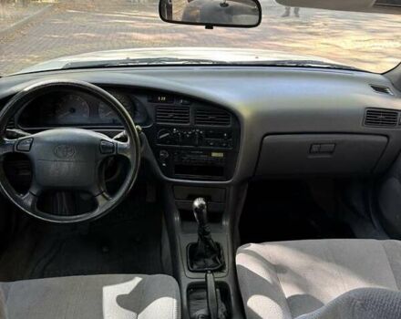 Білий Тойота Камрі, об'ємом двигуна 2.16 л та пробігом 135 тис. км за 3700 $, фото 9 на Automoto.ua