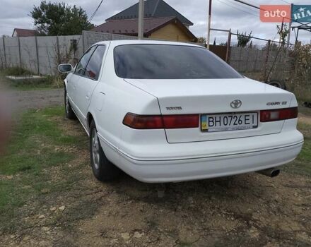 Білий Тойота Камрі, об'ємом двигуна 2.2 л та пробігом 400 тис. км за 3100 $, фото 6 на Automoto.ua