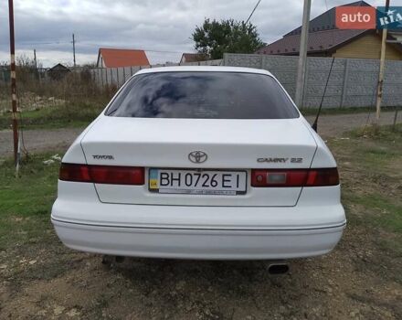 Білий Тойота Камрі, об'ємом двигуна 2.2 л та пробігом 400 тис. км за 3100 $, фото 4 на Automoto.ua