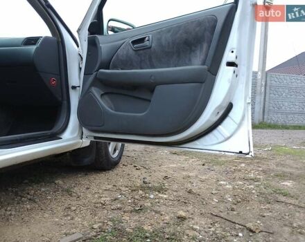 Білий Тойота Камрі, об'ємом двигуна 2.2 л та пробігом 400 тис. км за 3100 $, фото 11 на Automoto.ua