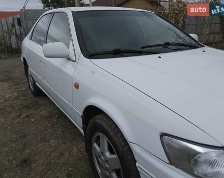 Білий Тойота Камрі, об'ємом двигуна 2.2 л та пробігом 400 тис. км за 3100 $, фото 15 на Automoto.ua