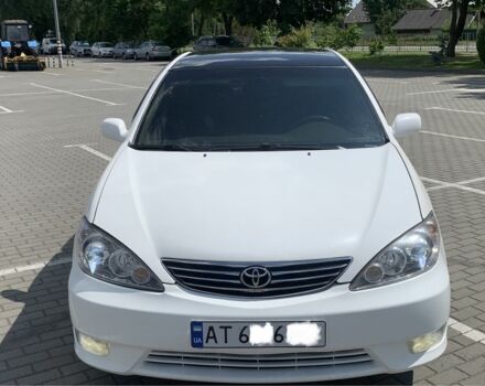 Белый Тойота Камри, объемом двигателя 2.4 л и пробегом 325 тыс. км за 5500 $, фото 2 на Automoto.ua