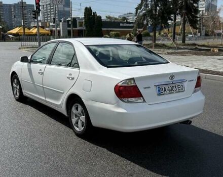 Белый Тойота Камри, объемом двигателя 2.36 л и пробегом 268 тыс. км за 4650 $, фото 5 на Automoto.ua