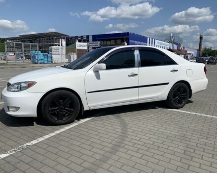 Белый Тойота Камри, объемом двигателя 2.4 л и пробегом 325 тыс. км за 5500 $, фото 6 на Automoto.ua