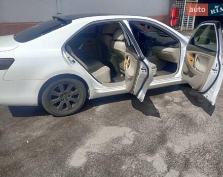 Белый Тойота Камри, объемом двигателя 2.4 л и пробегом 298 тыс. км за 6700 $, фото 17 на Automoto.ua