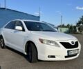 Білий Тойота Камрі, об'ємом двигуна 3.5 л та пробігом 250 тис. км за 7400 $, фото 1 на Automoto.ua