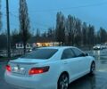 Белый Тойота Камри, объемом двигателя 2.4 л и пробегом 199 тыс. км за 9500 $, фото 6 на Automoto.ua