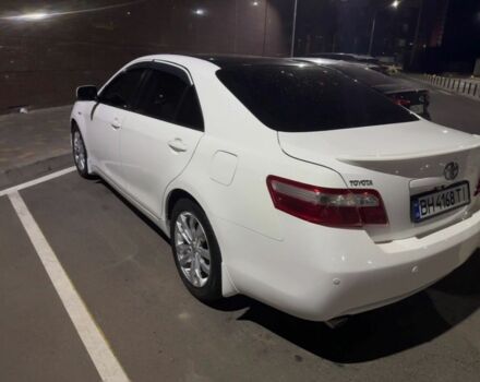 Белый Тойота Камри, объемом двигателя 3.5 л и пробегом 201 тыс. км за 11500 $, фото 1 на Automoto.ua