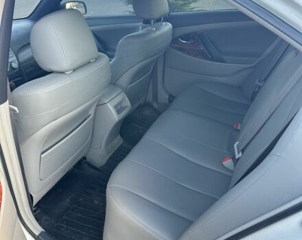 Тойота Камри 2007 в Одессе на Automoto.ua Белый Тойота Камри, объемом двигателя 2.4 л и пробегом 2 тыс. км за 7500 $, фото 3 на Automoto.ua