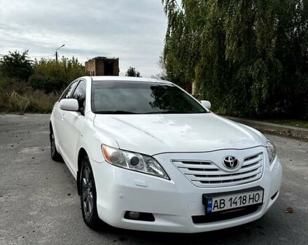 Білий Тойота Камрі, об'ємом двигуна 3.5 л та пробігом 250 тис. км за 12000 $, фото 4 на Automoto.ua