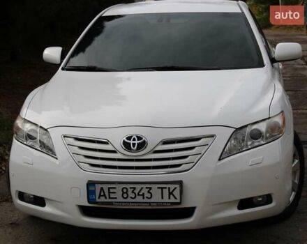 Тойота Камри 2008 в Верхнеднепровске на Automoto.ua Белый Тойота Камри, объемом двигателя 3.46 л и пробегом 281 тыс. км за 9800 $, фото 5 на Automoto.ua
