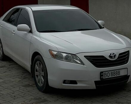 Белый Тойота Камри, объемом двигателя 0 л и пробегом 230 тыс. км за 8050 $, фото 4 на Automoto.ua