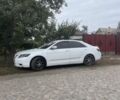 Белый Тойота Камри, объемом двигателя 2.4 л и пробегом 270 тыс. км за 4500 $, фото 1 на Automoto.ua