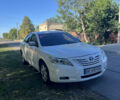 Білий Тойота Камрі, об'ємом двигуна 2.36 л та пробігом 230 тис. км за 5500 $, фото 1 на Automoto.ua