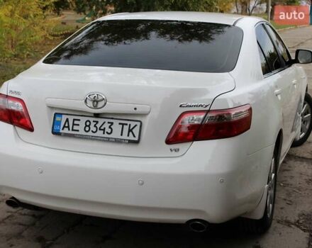 Тойота Камри 2008 в Верхнеднепровске на Automoto.ua Белый Тойота Камри, объемом двигателя 3.46 л и пробегом 281 тыс. км за 9800 $, фото 12 на Automoto.ua