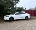 Белый Тойота Камри, объемом двигателя 2.4 л и пробегом 270 тыс. км за 4500 $, фото 1 на Automoto.ua
