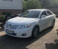 Белый Тойота Камри, объемом двигателя 2.36 л и пробегом 97 тыс. км за 10800 $, фото 1 на Automoto.ua
