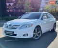 Белый Тойота Камри, объемом двигателя 3.46 л и пробегом 278 тыс. км за 13990 $, фото 2 на Automoto.ua
