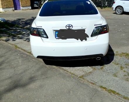 Білий Тойота Камрі, об'ємом двигуна 2.4 л та пробігом 235 тис. км за 7500 $, фото 3 на Automoto.ua