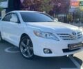 Белый Тойота Камри, объемом двигателя 3.46 л и пробегом 278 тыс. км за 13990 $, фото 3 на Automoto.ua
