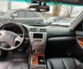 Білий Тойота Камрі, об'ємом двигуна 2.4 л та пробігом 197 тис. км за 9800 $, фото 7 на Automoto.ua