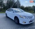 Белый Тойота Камри, объемом двигателя 2.5 л и пробегом 335 тыс. км за 10000 $, фото 6 на Automoto.ua