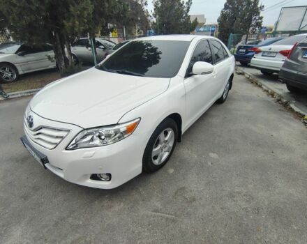 Білий Тойота Камрі, об'ємом двигуна 2.4 л та пробігом 197 тис. км за 9800 $, фото 3 на Automoto.ua