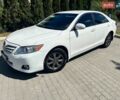 Белый Тойота Камри, объемом двигателя 2.36 л и пробегом 277 тыс. км за 9500 $, фото 1 на Automoto.ua