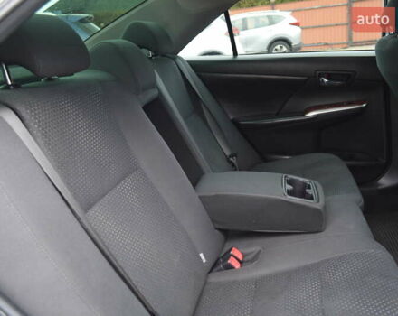 Белый Тойота Камри, объемом двигателя 2.5 л и пробегом 242 тыс. км за 13700 $, фото 12 на Automoto.ua