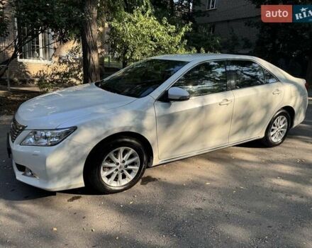 Белый Тойота Камри, объемом двигателя 2.5 л и пробегом 117 тыс. км за 15499 $, фото 4 на Automoto.ua