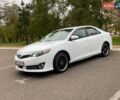 Белый Тойота Камри, объемом двигателя 2.49 л и пробегом 135 тыс. км за 9300 $, фото 2 на Automoto.ua