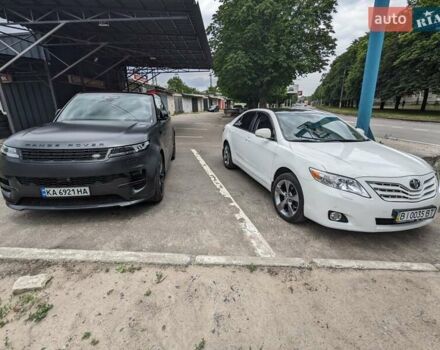 Белый Тойота Камри, объемом двигателя 2.4 л и пробегом 200 тыс. км за 11000 $, фото 6 на Automoto.ua