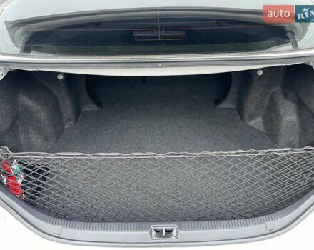 Белый Тойота Камри, объемом двигателя 2.36 л и пробегом 83 тыс. км за 13850 $, фото 13 на Automoto.ua