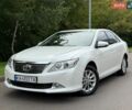 Белый Тойота Камри, объемом двигателя 2.5 л и пробегом 237 тыс. км за 11999 $, фото 1 на Automoto.ua