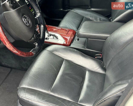 Білий Тойота Камрі, об'ємом двигуна 2.49 л та пробігом 256 тис. км за 11900 $, фото 8 на Automoto.ua
