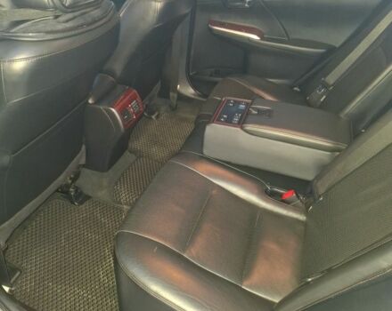 Тойота Камри 2011 в Купянске на Automoto.ua Белый Тойота Камри, объемом двигателя 2.5 л и пробегом 255 тыс. км за 12000 $, фото 5 на Automoto.ua