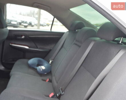 Белый Тойота Камри, объемом двигателя 2.5 л и пробегом 242 тыс. км за 13700 $, фото 9 на Automoto.ua