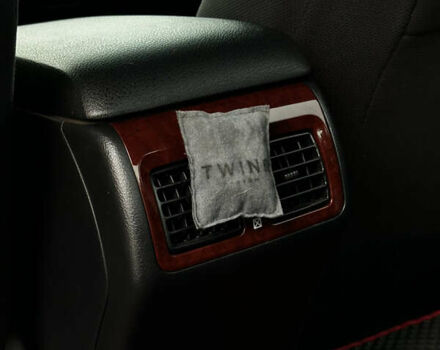 Білий Тойота Камрі, об'ємом двигуна 2.49 л та пробігом 233 тис. км за 12700 $, фото 26 на Automoto.ua