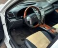 Белый Тойота Камри, объемом двигателя 2.4 л и пробегом 220 тыс. км за 7800 $, фото 7 на Automoto.ua
