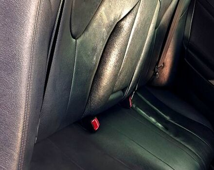 Белый Тойота Камри, объемом двигателя 2.4 л и пробегом 163 тыс. км за 8800 $, фото 6 на Automoto.ua