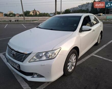 Белый Тойота Камри, объемом двигателя 2.5 л и пробегом 243 тыс. км за 13500 $, фото 46 на Automoto.ua