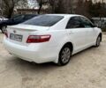 Белый Тойота Камри, объемом двигателя 2.4 л и пробегом 220 тыс. км за 7800 $, фото 4 на Automoto.ua